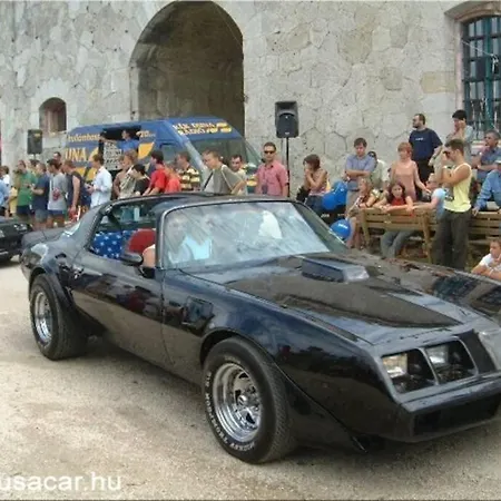 Romantic Holiday By The Danube Tatil Evi *
